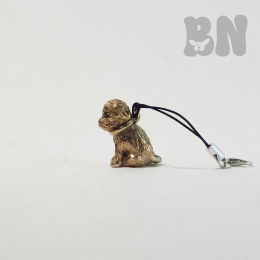 Precíziós öntéssel készült máltai selyemkutya figura.